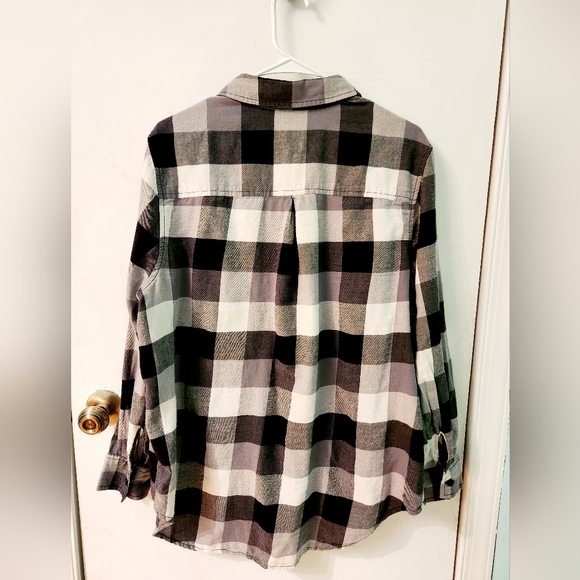 Terra & Sky Women's Flannel Shirt - Picture 2 of 3